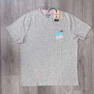 Chubbies NWT Men's XL Wild Andy's Air Boats Pocket T-Shirt Heather Grey